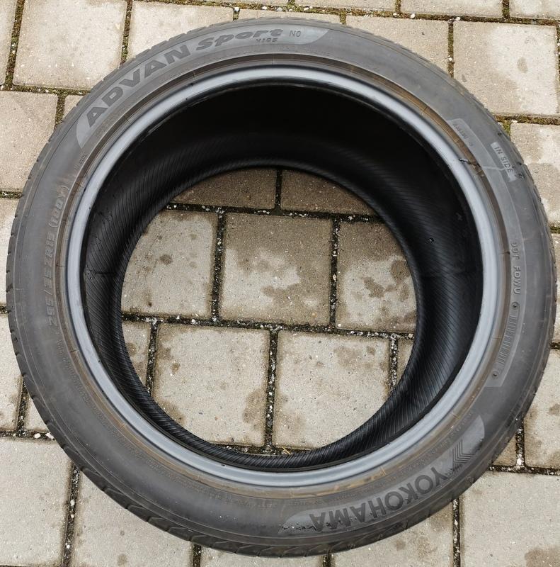 2x 235/40R19 92Y 2x 295/35R19 100Y YOKOHAMA SOMMERREIFEN #10SN – Bild 6