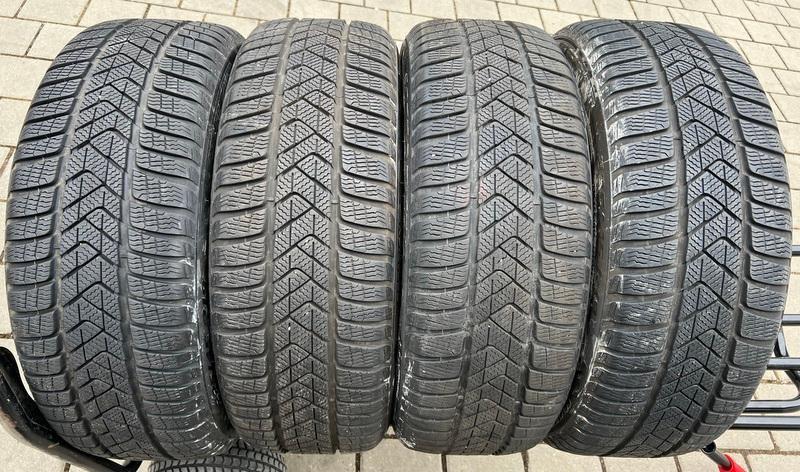4x 225/45R19 96V PIRELLI SOTTOZERO 3 WINTERREIFEN RUNFLAT #13AO