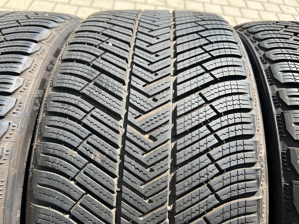 2x 235/40R19 92V 2x 265/40R19 98V MICHELIN WINTERREIFEN N0 #177G – Bild 4