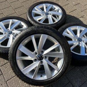 4 ORIGINAL 17" ALUFELGEN FELGEN VW GOLF VIII 8 5H0071497 #1TQZ