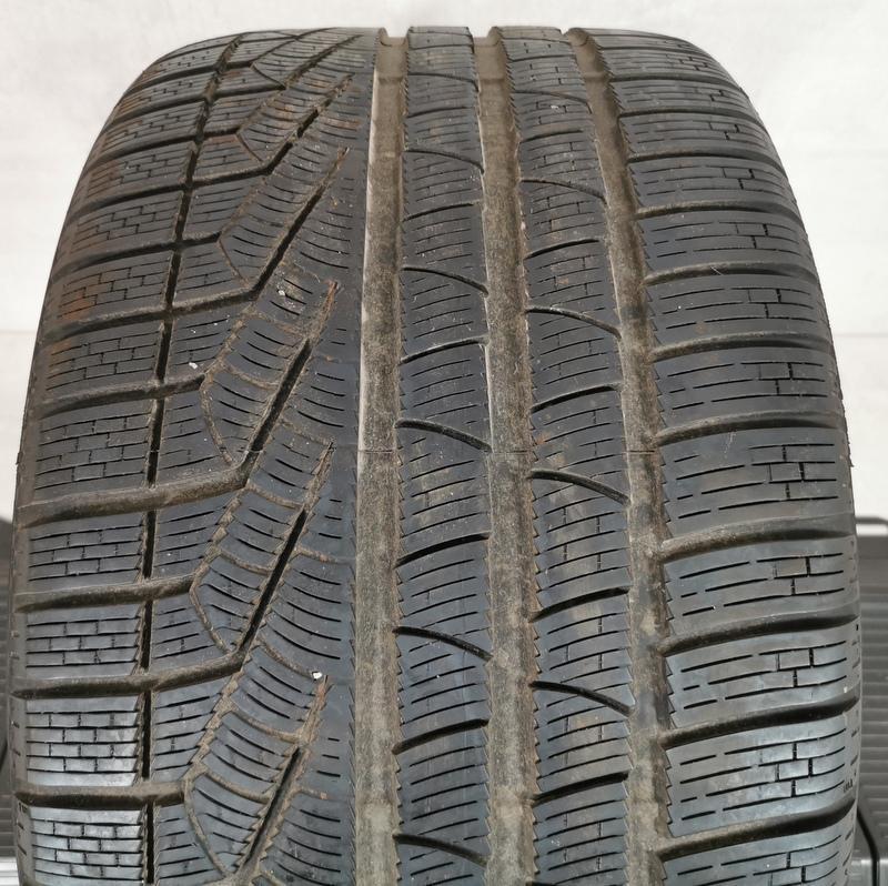 1x 295/30R20 97V PIRELLI SOTTOZERO 2 WINTERREIFEN 5-6MM #137R – Bild 2