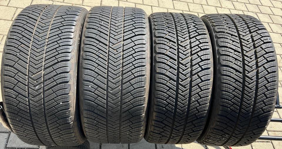2x 235/40R19 92V 2x 265/40R19 98V MICHELIN WINTERREIFEN N0 #177G
