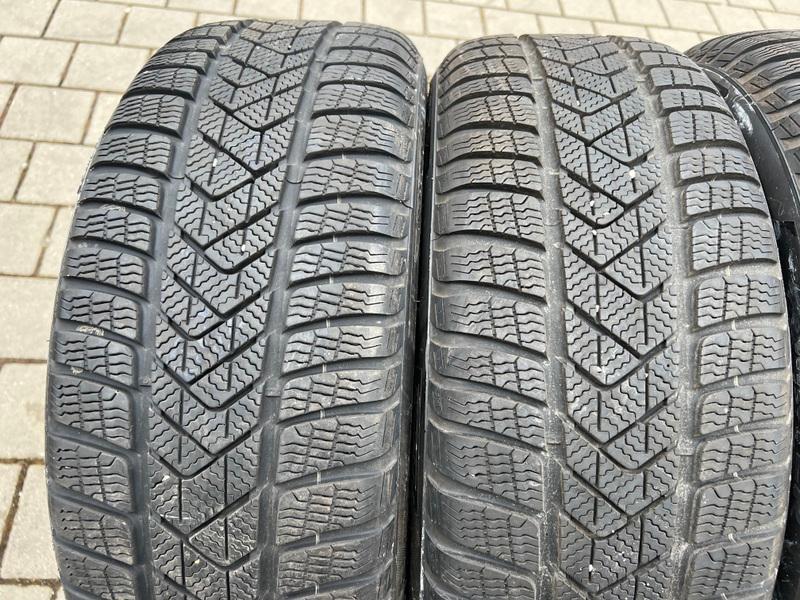 4x 225/45R19 96V PIRELLI SOTTOZERO 3 WINTERREIFEN RUNFLAT #13AQ – Bild 2