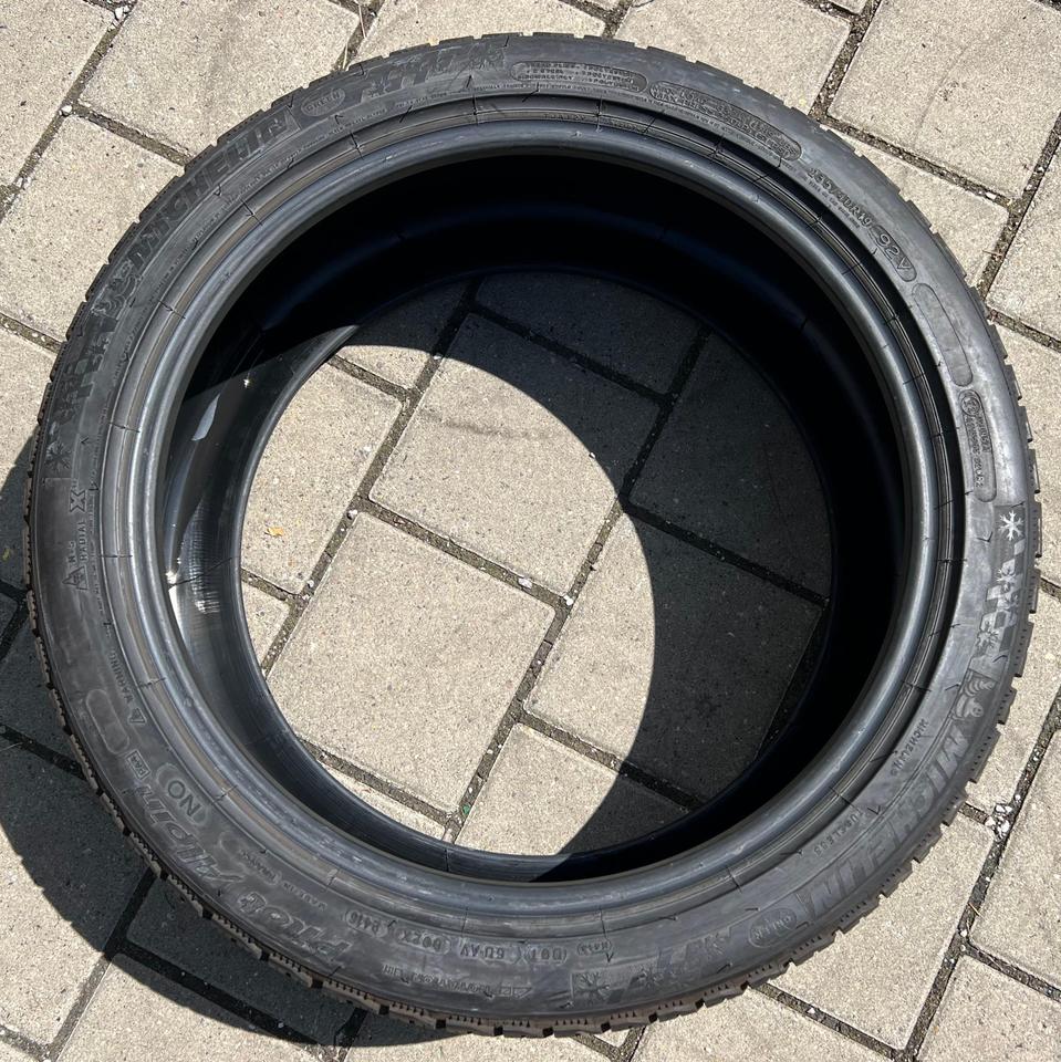 2x 235/40R19 92V 2x 265/40R19 98V MICHELIN WINTERREIFEN N0 #177G – Bild 7