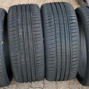 4 x 295/35R18 103Y XL KINFOREST KF 550 SOMMERREIFEN NEU