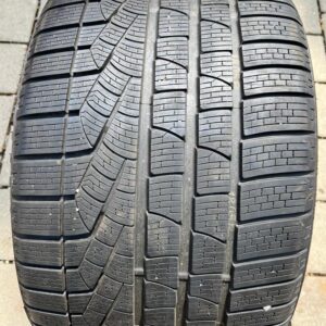 1x 295/30R19 100V PIRELLI SOTTOZERO 2 N1 WINTERREIFEN #17CK