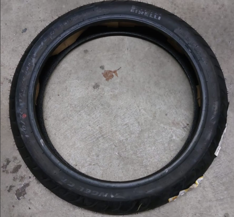 1 X 110/70-17 54S PIRELLI ANGEL CT MOTORRAD NEU – Bild 5