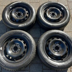 4 SOMMERRÄDER FORD FIESTA JA8 JR8 195/60R15 88H 6x15 ET47,5 #1VFA