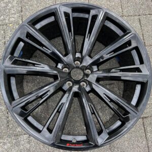 1 X ORIGINAL 23" ALUFELGE AUDI Q8 4M8601025R 10,5x23 ET18  #1XUK