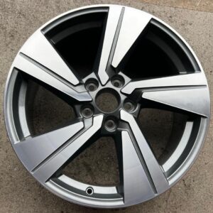 1 X ORIGINAL 18" ALUFELGE FELGE AUDI Q2 GA GAB 81A601025G  #22KR