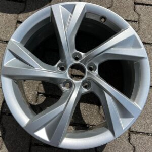 1 X ORIGINAL 18" ALUFELGE FELGE AUDI A4 8W 8W0601025EJ 8x18 #20IF