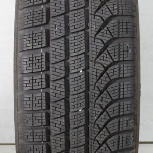1x 235/45R20 100H PIRELLI PZERO WINTER R0 7-7,5MM 2024 #20OB