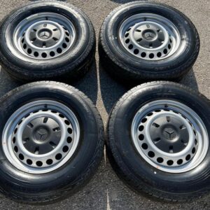 4 SOMMERRÄDER MERCEDES SPRINTER W907 225/75R16C 121/120R #15KT
