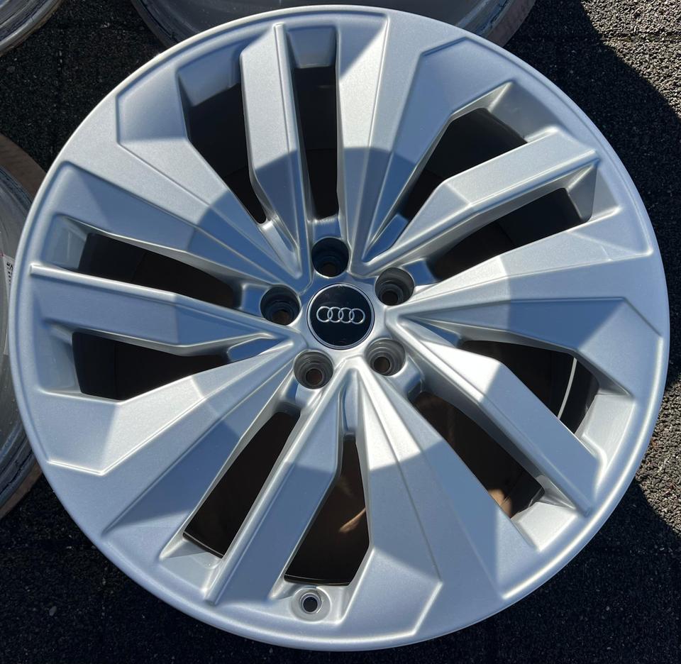 4 ORIGINAL 20" ALUFELGEN AUDI Q8 SQ8 E-TRON 4M 4KE601025N #26VD – Bild 2