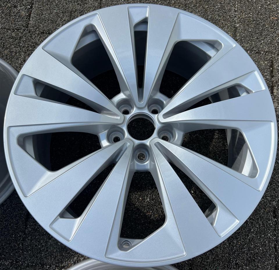 4 ORIGINAL 19" ALUFELGEN AUDI Q8 4M8601025 8,5x19 ET20 #1YEV – Bild 3