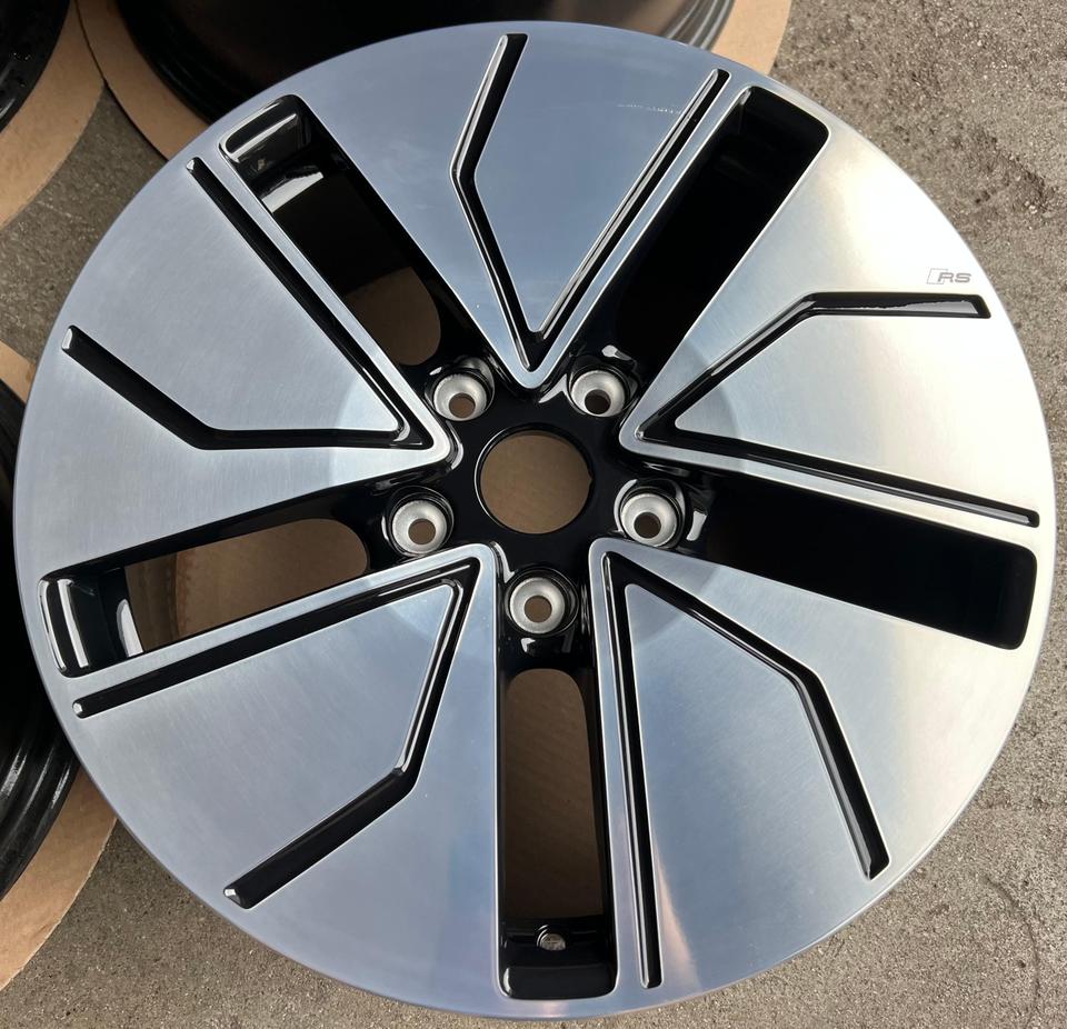4 ORIGINAL 19" ALUFELGEN AUDI E-TRON GT 4J 4J3601025N #1W3M – Bild 5
