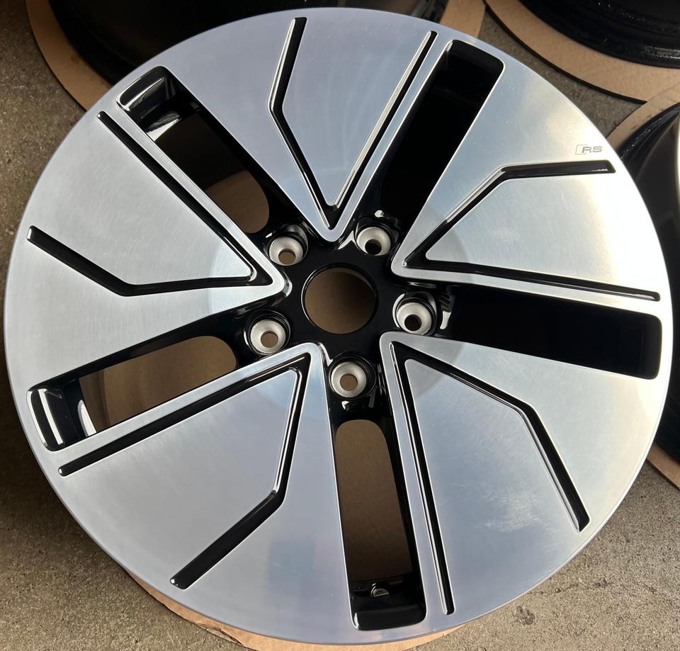 4 ORIGINAL 19" ALUFELGEN AUDI E-TRON GT 4J 4J3601025N #1W3M – Bild 3