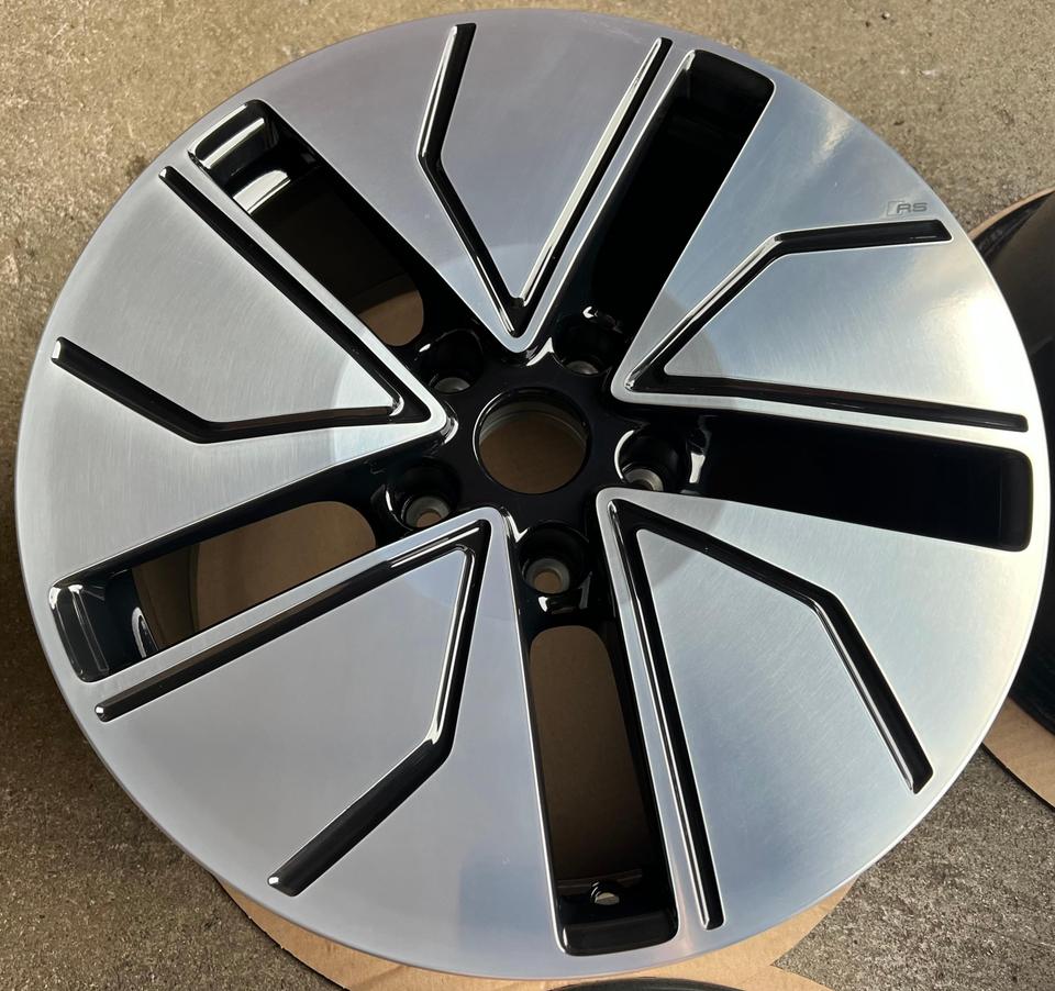 4 ORIGINAL 19" ALUFELGEN AUDI E-TRON GT 4J 4J3601025N #1W3M – Bild 2