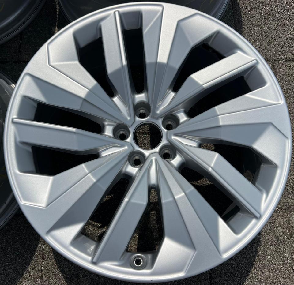 4 ORIGINAL 20" ALUFELGEN AUDI Q8 SQ8 E-TRON 4M 4KE601025N #1ZSD – Bild 2