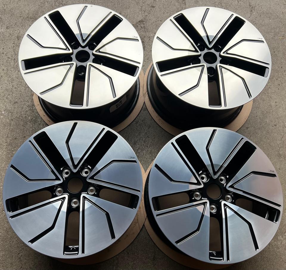 4 ORIGINAL 19" ALUFELGEN AUDI E-TRON GT 4J 4J3601025N #1W3L