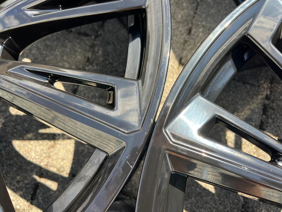 4 ORIGINAL 23" ALUFELGEN AUDI Q8 4M8601025R 10,5x23 ET18 #1XTE – Bild 6