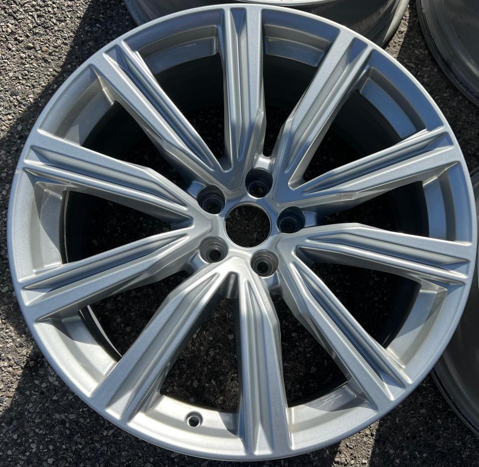 4 ORIGINAL 20" ALUFELGEN AUDI Q8 4M 8,5x20 ET28 4M8601025T #1F9K – Bild 2