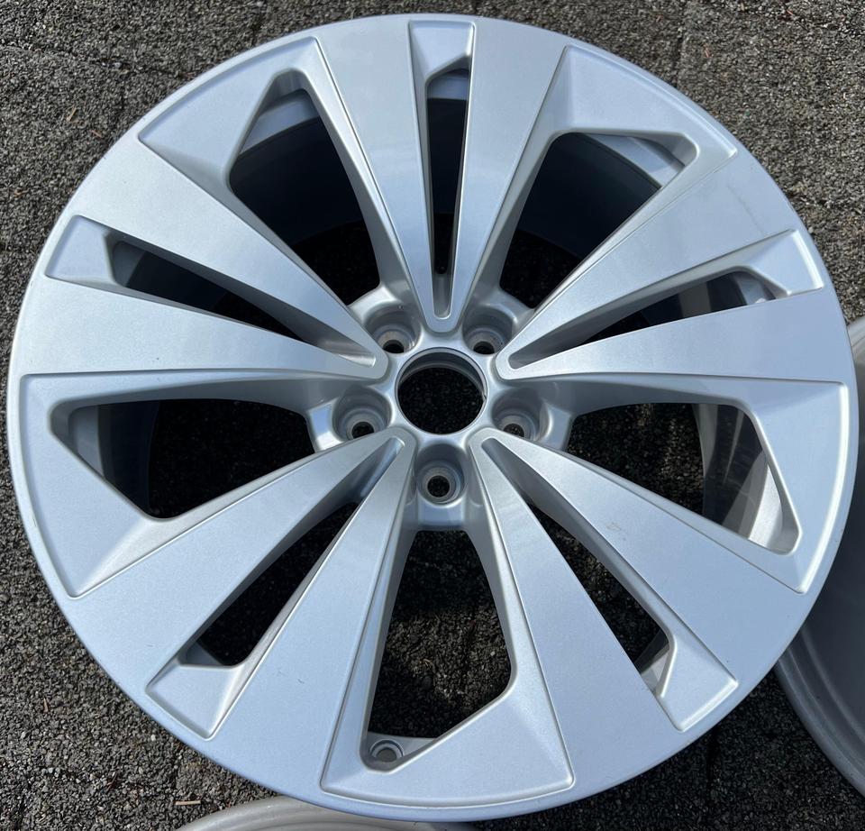 4 ORIGINAL 19" ALUFELGEN AUDI Q8 4M8601025 8,5x19 ET20 #1YEV – Bild 4