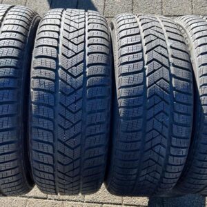 4x 225/40R19 93V PIRELLI SOTTOZERO 3 WINTERREIFEN 2022 #25WJ