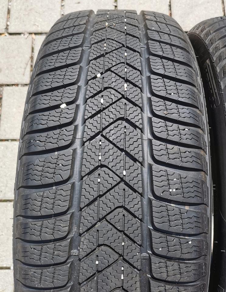 2x 225/45R19 96V PIRELLI SOTTOZERO 3 WINTERREIFEN RUNFLAT #17AH – Bild 3
