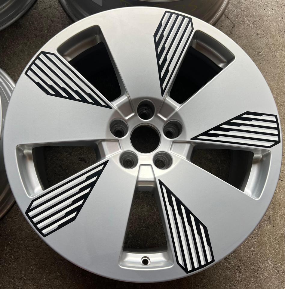 4 ORIGINAL 19" ALUFELGEN AUDI E-TRON GEN 8x19 4KE601025L #1ZDM – Bild 4