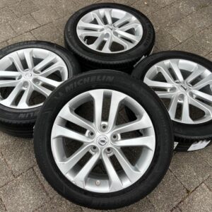 4 ORIGINAL 17" ALUFELGEN NISSAN JUKE F15 7x17 ET47 N45701 #1WWQ