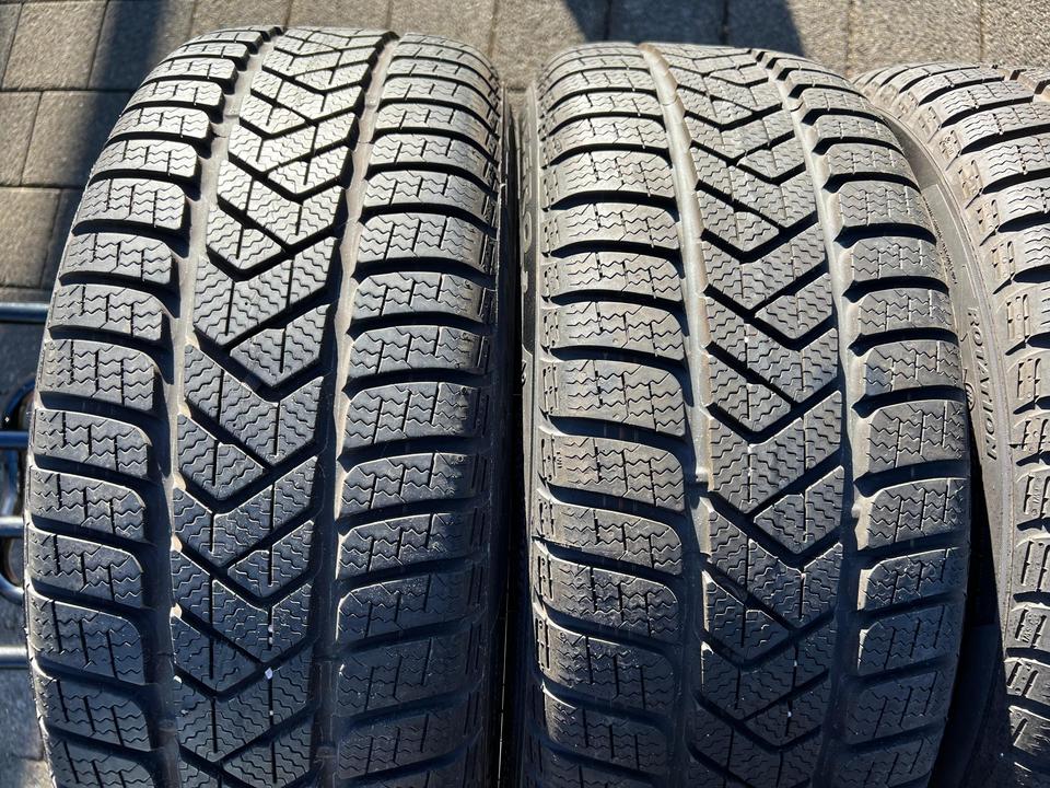 4x 225/40R19 93V PIRELLI SOTTOZERO 3 WINTERREIFEN 2022 #25WJ – Bild 2