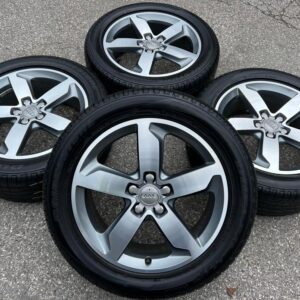 4 ORIGINAL 18" ALU SOMMERRÄDER AUDI Q3 8U 8U0601025D TOP #1I2Y