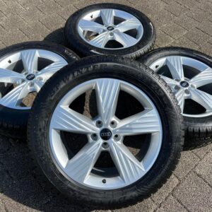 4 ORIGINAL 19" ALU WINTERRÄDER AUDI Q4 E-TRON DUNLOP #20EN