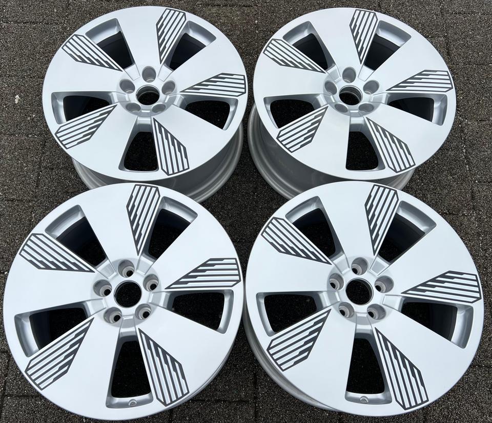 4 ORIGINAL 19" ALUFELGEN AUDI E-TRON GEN 8,5x19 4KE601025Q #1Z9B