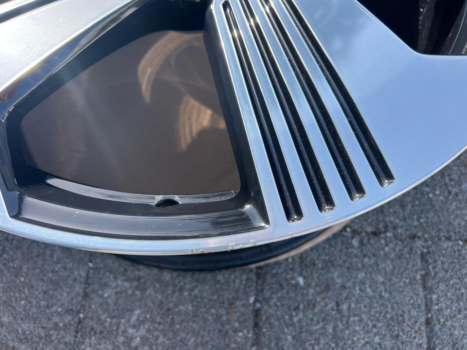 4 ORIGINAL 21" ALUFELGEN AUDI E-TRON & Q8 E-TRON GE GEN 4KE #27AU – Bild 8