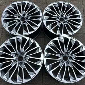 4 ORIGINAL 19" ALUFELGEN AUDI A7 S7 4K 8,5x19 4K8601025T #1W7C