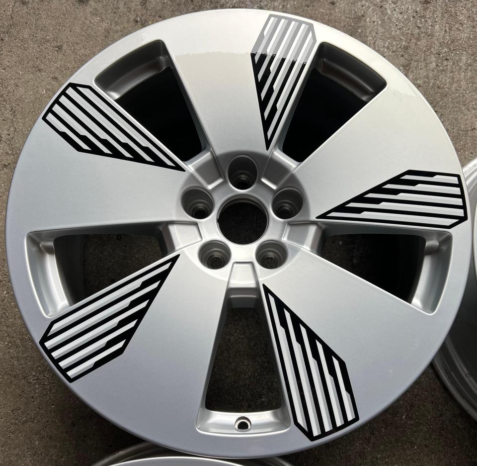 4 ORIGINAL 19" ALUFELGEN AUDI E-TRON GEN 8x19 4KE601025L #1ZDM – Bild 5