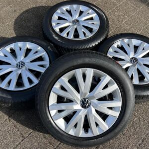 4 STAHLFELGEN 16" VW GOLF VIII 8 5Q0601025BQ 6,5x16 ET46 #26KE