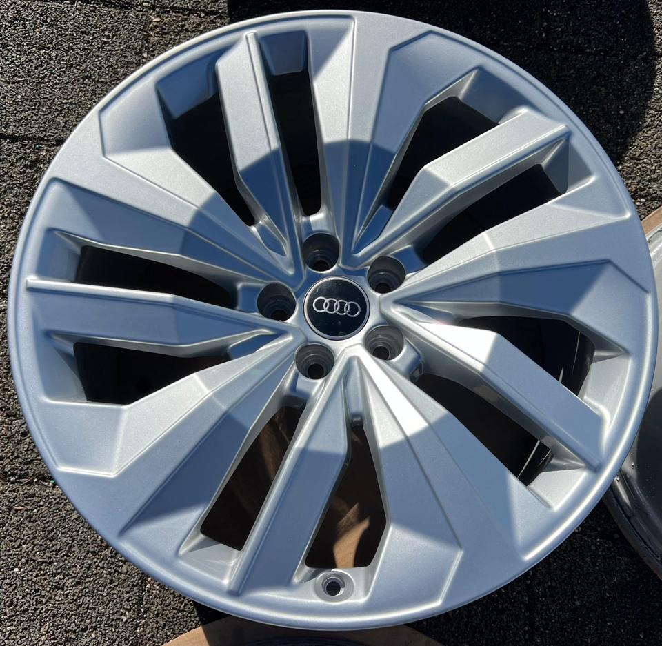 4 ORIGINAL 20" ALUFELGEN AUDI Q8 SQ8 E-TRON 4M 4KE601025N #26VD – Bild 5