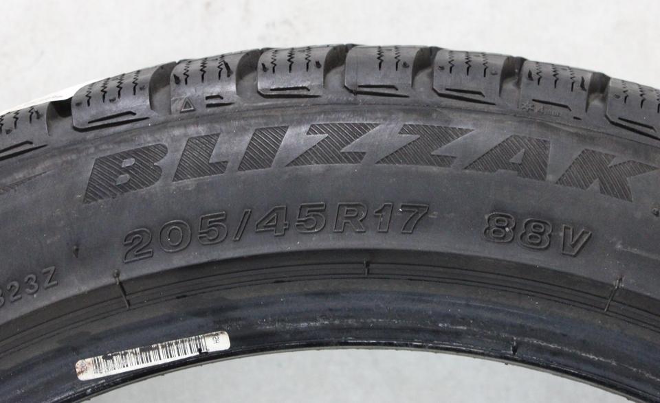 2x 205/45R17 88V BRIDGESTONE BLIZZAK LM-32 WINTERREIFEN #23IR – Bild 5