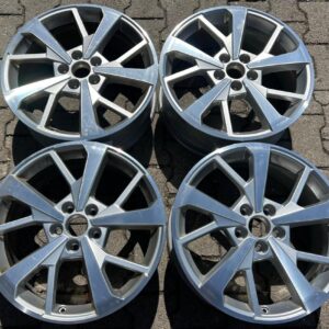 4 ORIGINAL 18" ALUFELGEN AUDI Q3 F3 83A601025J 7x18 ET43  #20RG