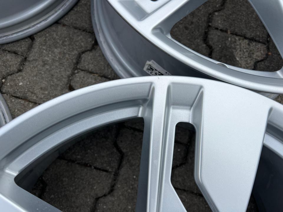 4 ORIGINAL 21" ALUFELGEN AUDI Q7 4M 4M0601025K 9,5x21 ET31 #1SGL – Bild 6