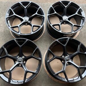 4 ORIGINAL 20" ALUFELGEN AUDI A5 S5 RS5 A4 RS4 8W0601025GK #26PI
