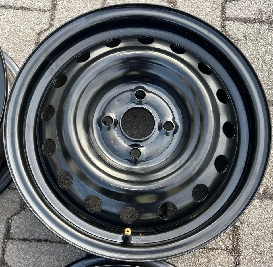 4 STAHLFELGEN 15" HYUNDAI i20 PB PBT 5,5x15 ET51 FREIHAUS #26IG – Bild 2