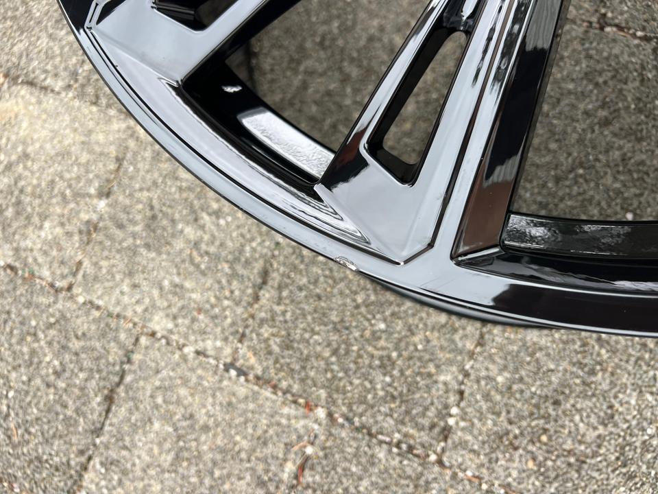 4 ORIGINAL 23" ALUFELGEN AUDI Q8 4M8601025R 10,5x23 ET18 #1Y4N – Bild 8