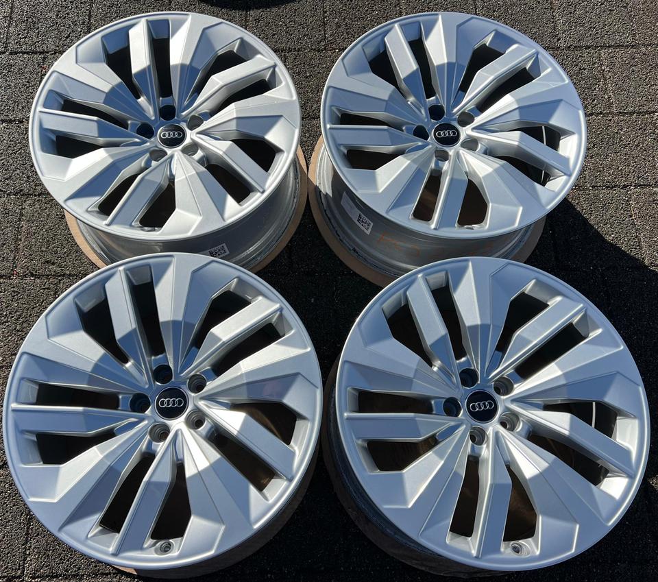 4 ORIGINAL 20" ALUFELGEN AUDI Q8 SQ8 E-TRON 4M 4KE601025N #26VC
