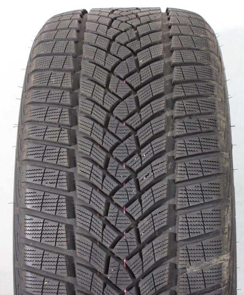 1x 275/40R21 107V GOODYEAR ULTRA GRIP PERFORMANCE+ 8MM 2023 #1XFU – Bild 2