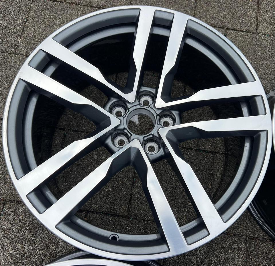 4 ORIGINAL 19" ALUFELGEN AUDI TT TTS 8S0601025F 9x19 ET52 #1X0T – Bild 2