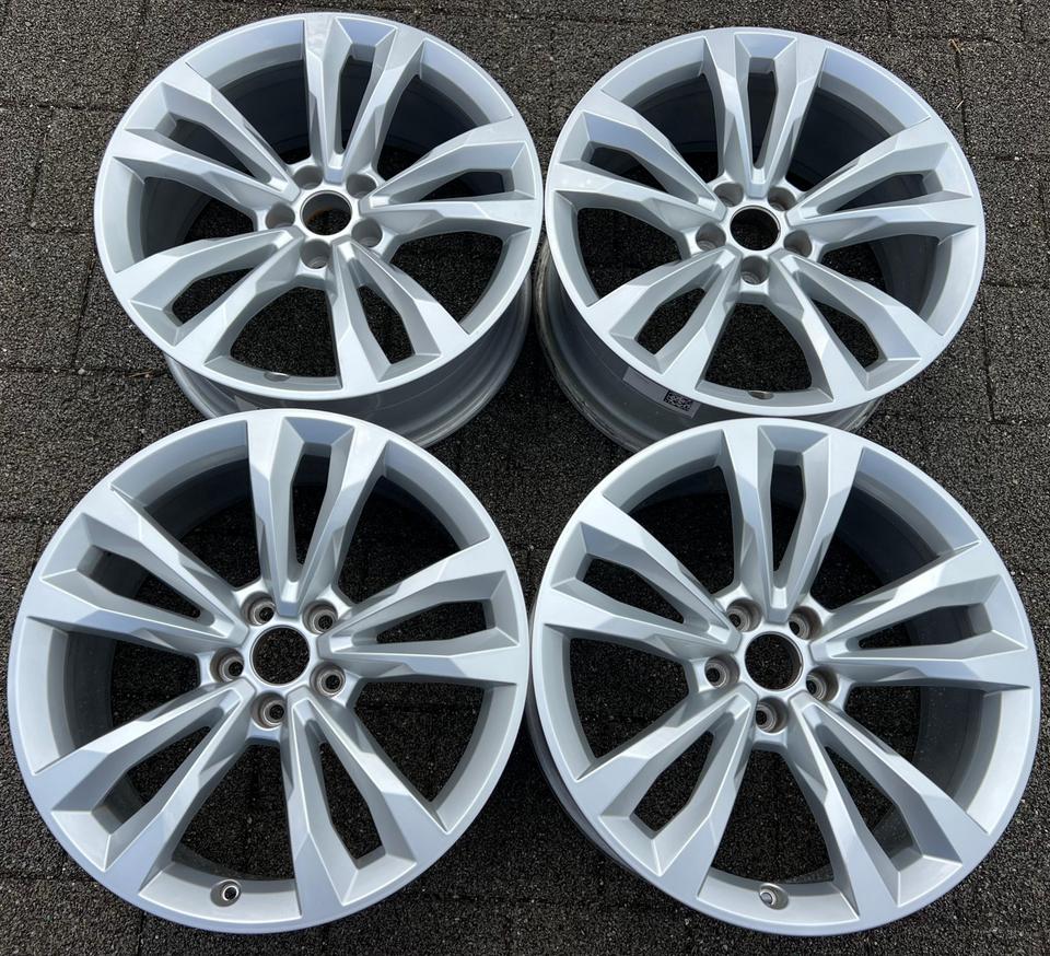 4 ORIGINAL 19" ALUFELGEN AUDI Q7 4M 4M0601025C 8,5x19 ET28 #1ZGC